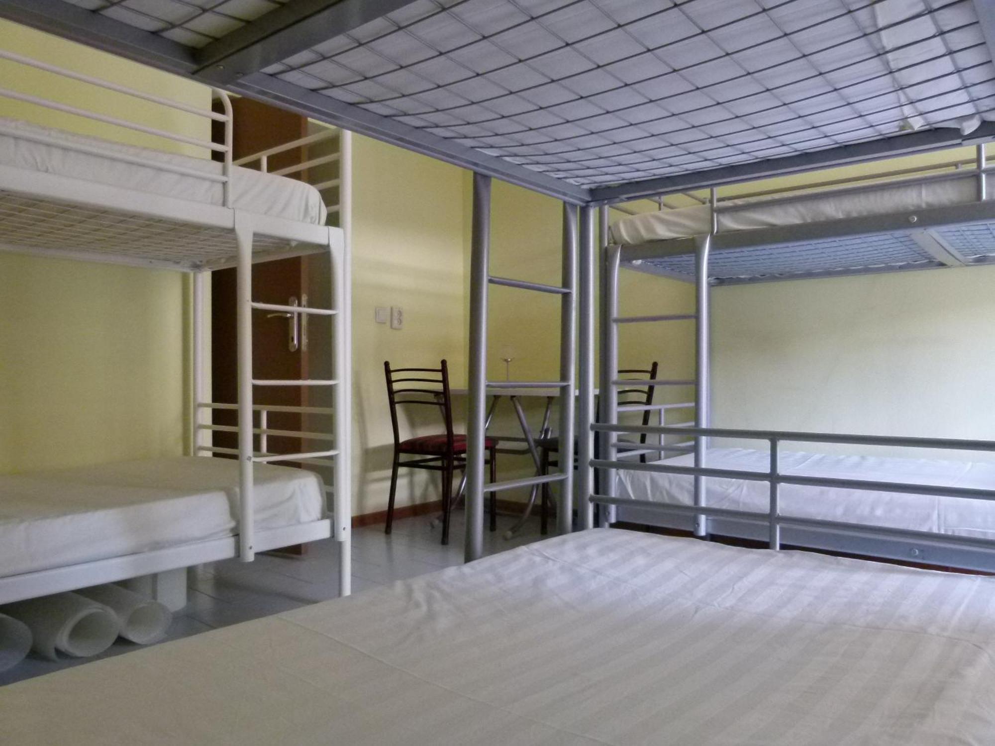 Why Me Eco-Friendly Hostel Тбилиси Екстериор снимка