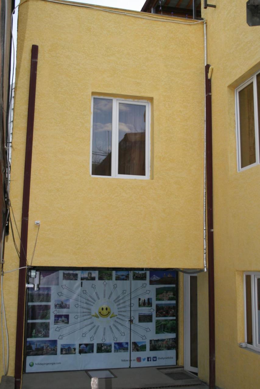 Why Me Eco-Friendly Hostel Тбилиси Екстериор снимка