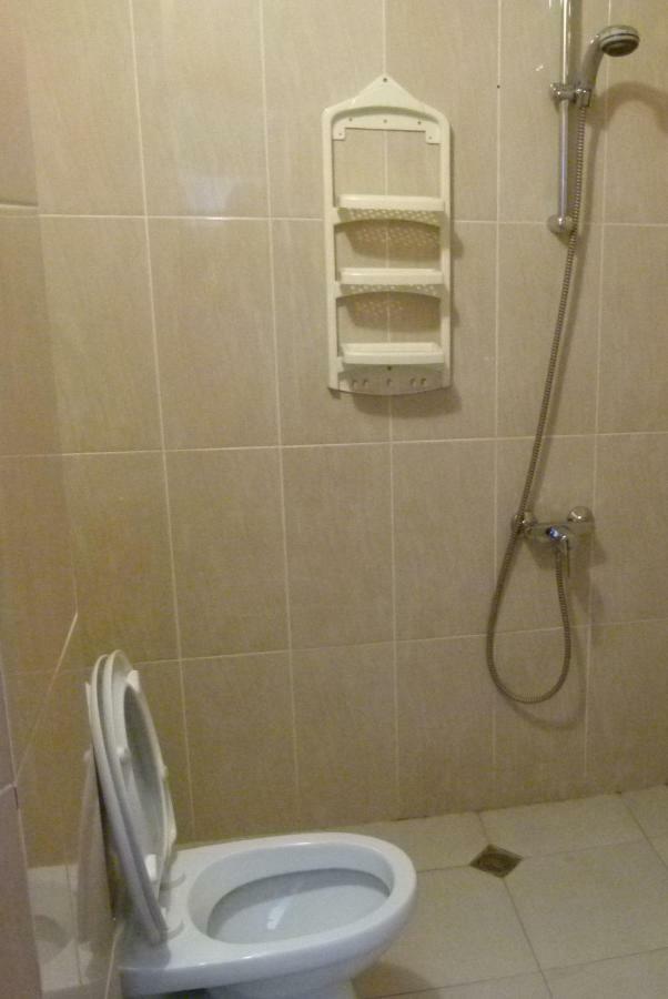 Why Me Eco-Friendly Hostel Тбилиси Екстериор снимка